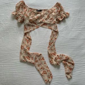 Sundae Muse Cropped Floral Top
